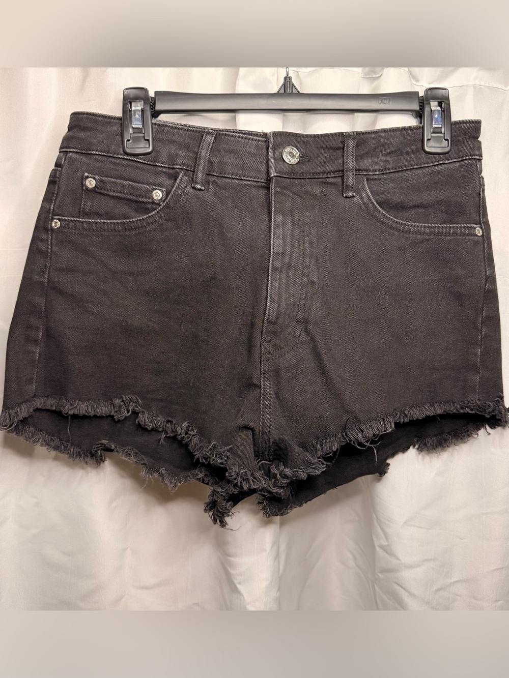 Zara Black Frayed Hem Denim Shorts Size 8 - Picture 5 of 5